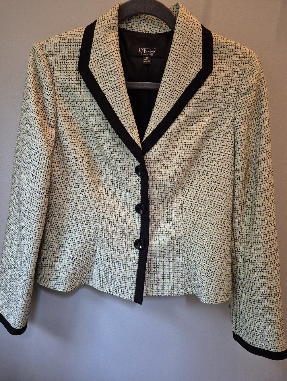 Kasper Separates Size 8 Cream Black Tweed Contrast Trim Blazer Jacket